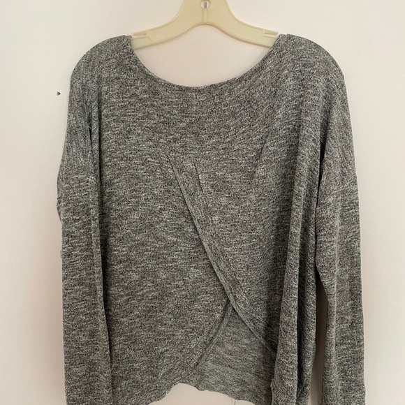 American Eagle sweater - Picture 2 of 3